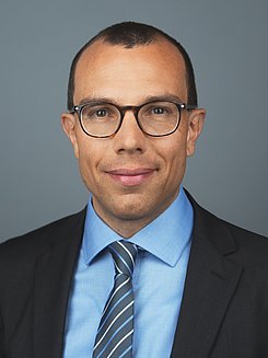  PD Dr. Georg Eckert