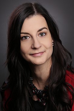   Kristin Lange