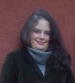  Dr. Jessika Nowak