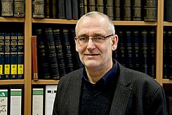 Herr apl. Prof. Dr. Dr. Helmut Maier